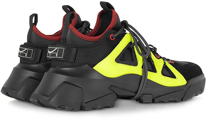 McQ Alexander McQueen 亞歷山大·麥昆 皮革時尚運動鞋 黑黃色 Lookbook McQ Alexander McQueen 亞歷山大·麥昆 皮革時尚運動鞋 黑黃色