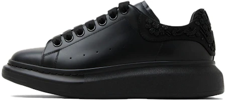 Alexander McQueen Oversized Black Botanical Beads 730082WICY31000 Alexander McQueen Oversized Black Botanical Beads 730082WICY31000