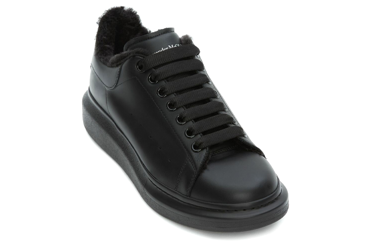 Lookbook Alexander McQueen Bersaiz Besar Bulu Hitam 604228WHVJX1000