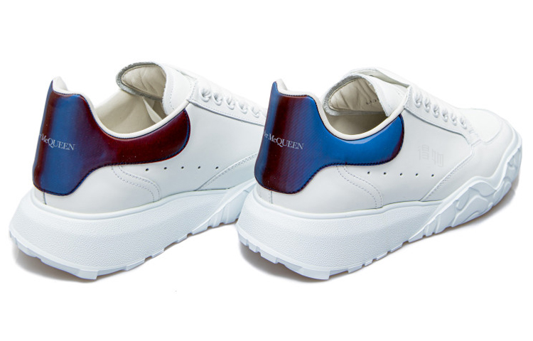 Lookbook Alexander McQueen Oversized Court Sneaker ''Weiß Chrom Grün Lentikulär'' 667803WIA9J9409