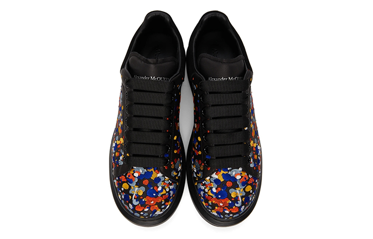 Alexander McQueen Oversized Paint-Embroidery Sneakers 'Black Multicolor' 圖 4