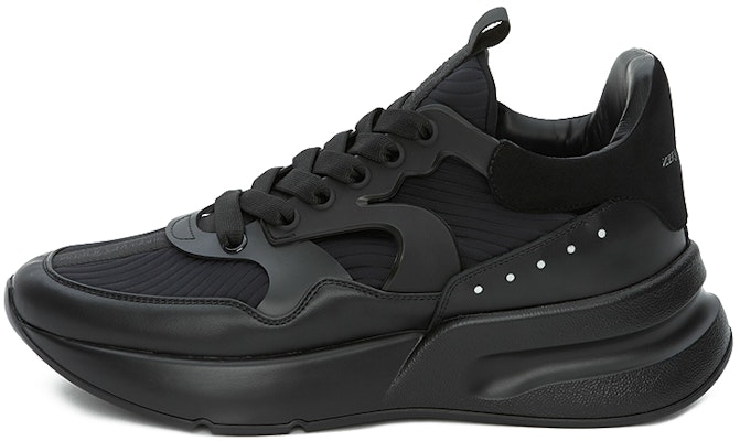 Alexander McQueen Oversized Runner 'Hitam' 604281-WHXI1-1081 Buy Alexander McQueen Oversized Runner 'Hitam' 604281-WHXI1-1081