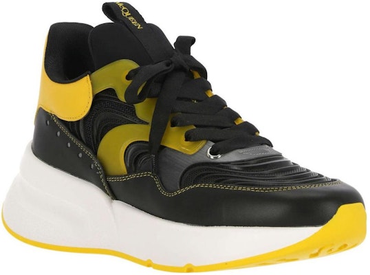 Alexander McQueen Oversized Runner 'Hitam Kuning' 712511-WICEK-1592 Order Alexander McQueen Oversized Runner 'Hitam Kuning' 712511-WICEK-1592