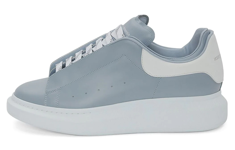 Buy Alexander McQueen Sepatu Oversized 'Battleship Grey' 735773WHGPC1688