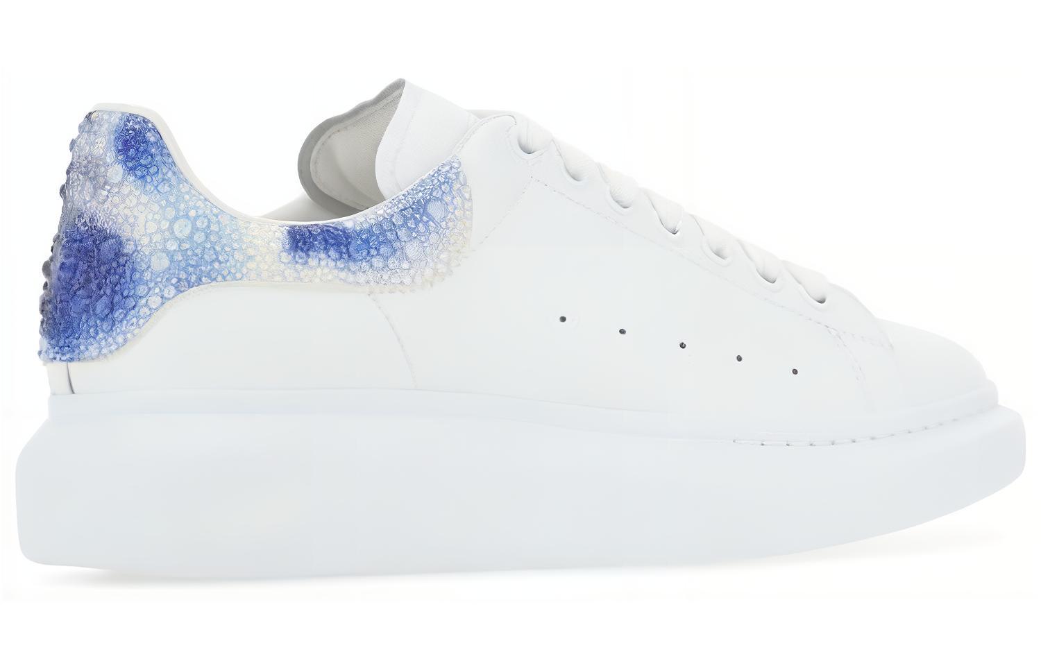 Lookbook Alexander McQueen Sneakers Oversize ''Bianco Iridescente Blu'' 730085WICY48912
