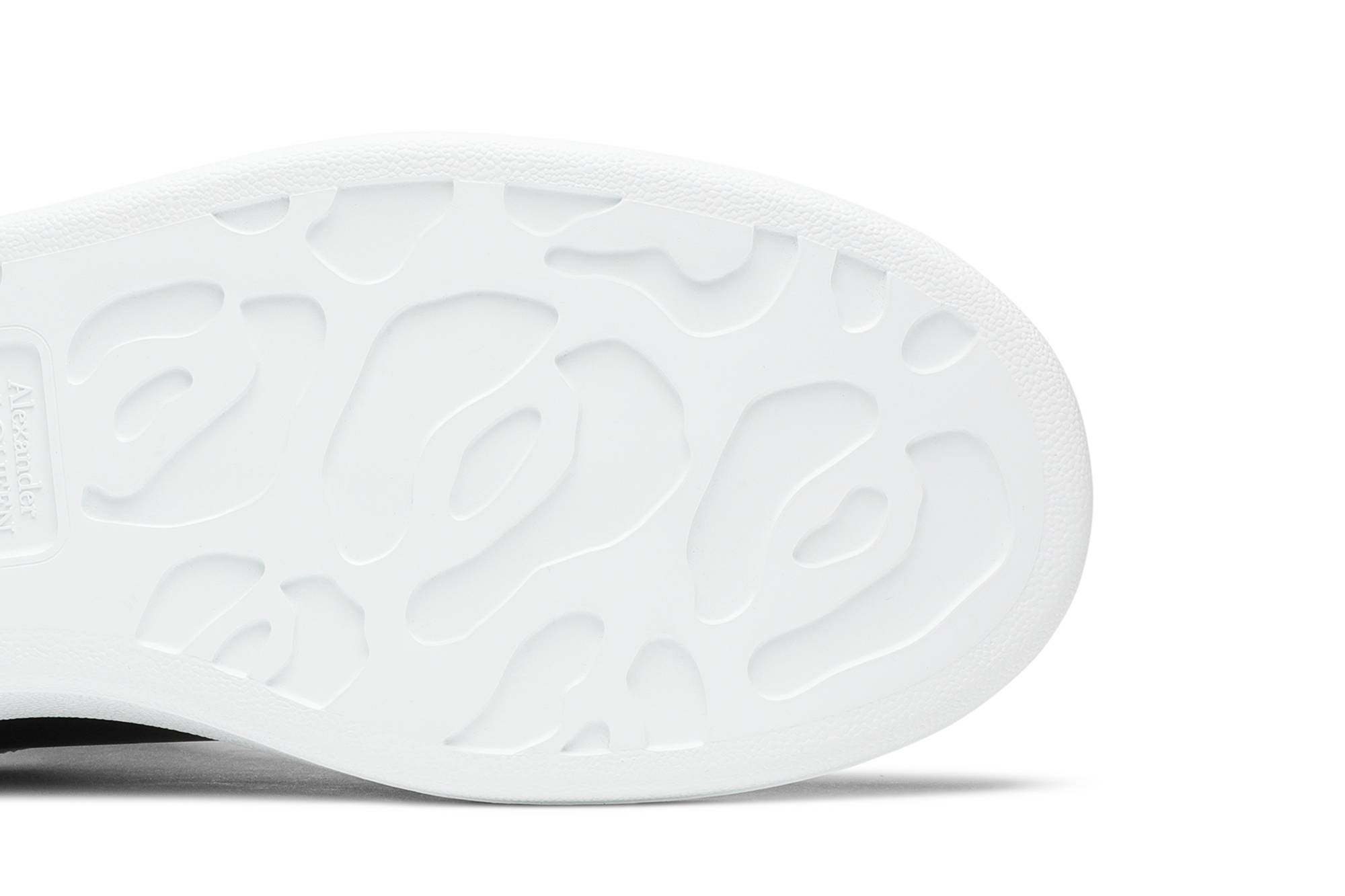 Purchase Alexander McQueen Kasut Oversized 2019 'Hitam Putih' 553680-WHGP5-1070