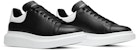 Alexander McQueen Oversized Sneaker 2019 'Hitam Putih' 553680WHGP51070