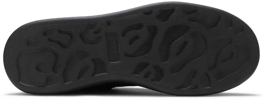 Alexander McQueen Sepatu Oversized 'Hitam Total' 553761-WHGP0-1000 Shop Alexander McQueen Sepatu Oversized 'Hitam Total' 553761-WHGP0-1000