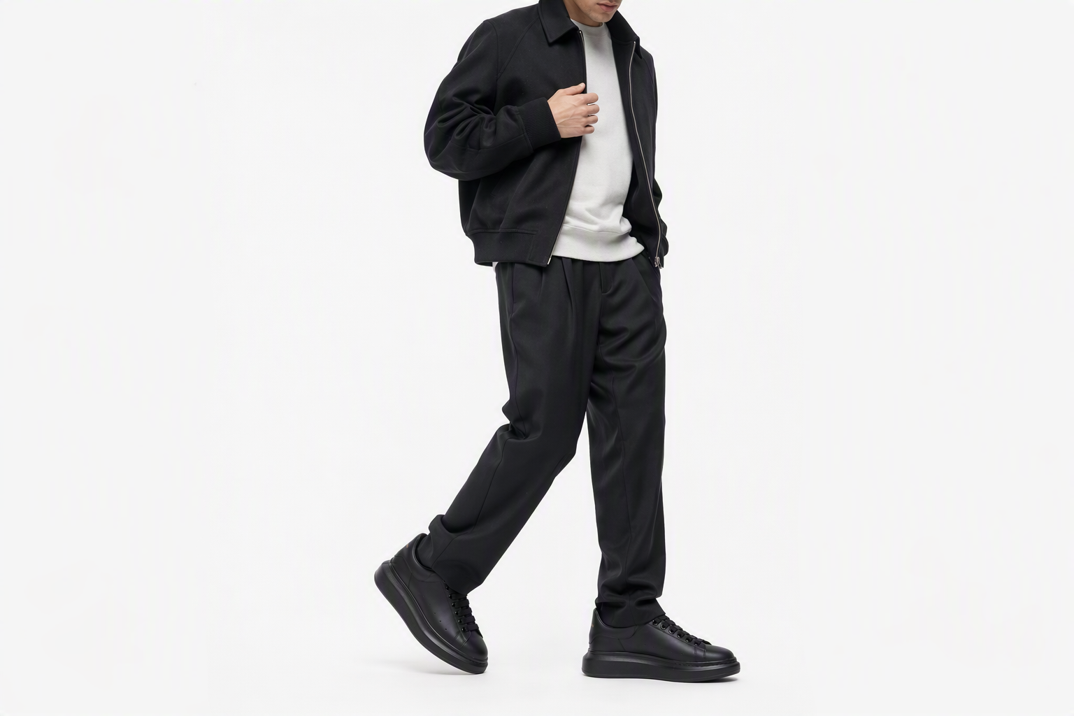 Order Alexander McQueen Oversized Sneaker ''Ganz Schwarz'' 553761-WHGP0-1000