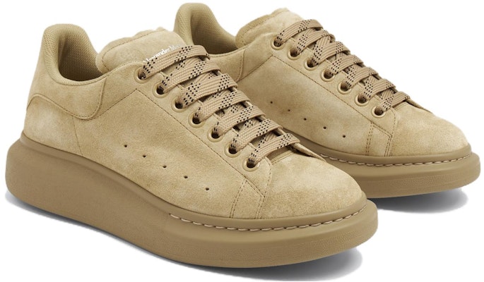 Alexander McQueen Oversized Sneaker 'Beige Suede' 688520WIA5L2116 Lookbook Alexander McQueen Oversized Sneaker 'Beige Suede' 688520WIA5L2116