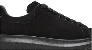 Alexander McQueen Oversized Sneaker 'Hitam' 553761-WHV67-1000 Order Alexander McQueen Oversized Sneaker 'Hitam' 553761-WHV67-1000