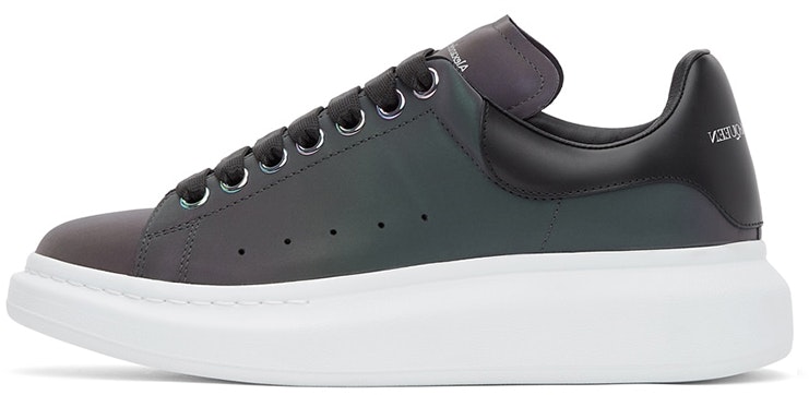 alexander-mc-queen-oversized-sneaker-black-211259-m237026