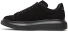 Lookbook Alexander McQueen Oversized Sneaker 'Hitam' 553761WHV671000