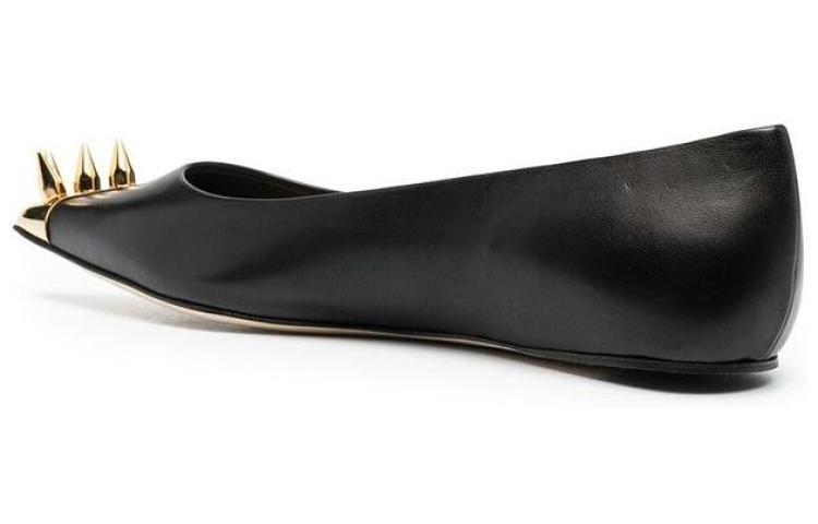 Shop Alexander McQueen Kasut Oversized 'Hitam' 651815WIA151088