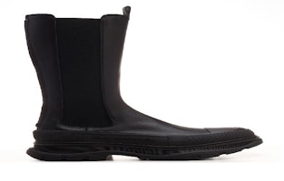 Alexander McQueen Kasut Oversized 'Hitam' 667813/WHZ661000 Buy Alexander McQueen Kasut Oversized 'Hitam' 667813/WHZ661000