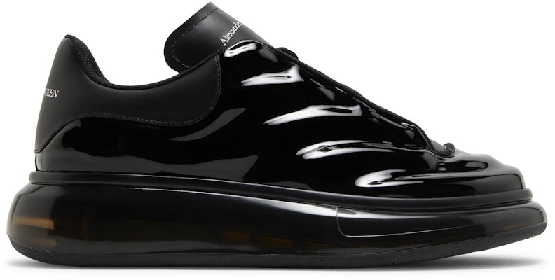 Alexander McQueen Sepatu Oversized 'Hitam' 682398W4RY11073 Buy Alexander McQueen Sepatu Oversized 'Hitam' 682398W4RY11073