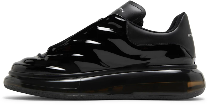 Zapatillas Alexander McQueen Oversized 'Negras' 682398W4RY11073 Lookbook Zapatillas Alexander McQueen Oversized 'Negras' 682398W4RY11073