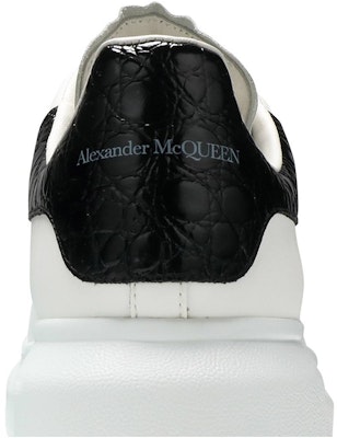 Alexander McQueen亞歷山大麥昆 時尚板鞋 男款 白黑 Sizing Alexander McQueen亞歷山大麥昆 時尚板鞋 男款 白黑