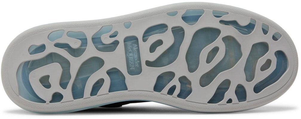 Alexander McQueen Oversized Sneaker 'Black Frosty Blue' 667828-WIAFA-1434 Shop Alexander McQueen Oversized Sneaker 'Black Frosty Blue' 667828-WIAFA-1434