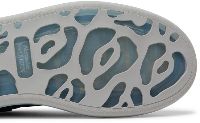 Alexander McQueen Oversized Sneaker 'Black Frosty Blue' 667828-WIAFA-1434 Purchase Alexander McQueen Oversized Sneaker 'Black Frosty Blue' 667828-WIAFA-1434