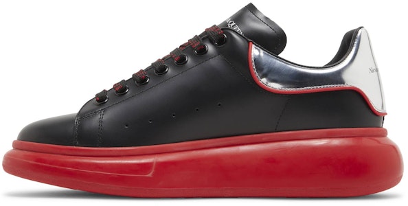 Alexander McQueen Sepatu Oversized 'Hitam Perak Merah Mengkilap' 705068-WIBNZ-1091 Lookbook Alexander McQueen Sepatu Oversized 'Hitam Perak Merah Mengkilap' 705068-WIBNZ-1091