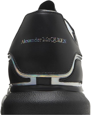 Alexander McQueen Sepatu Oversized 'Hitam Perak Holo' 645868-WIBNV-1587 Sizing Alexander McQueen Sepatu Oversized 'Hitam Perak Holo' 645868-WIBNV-1587