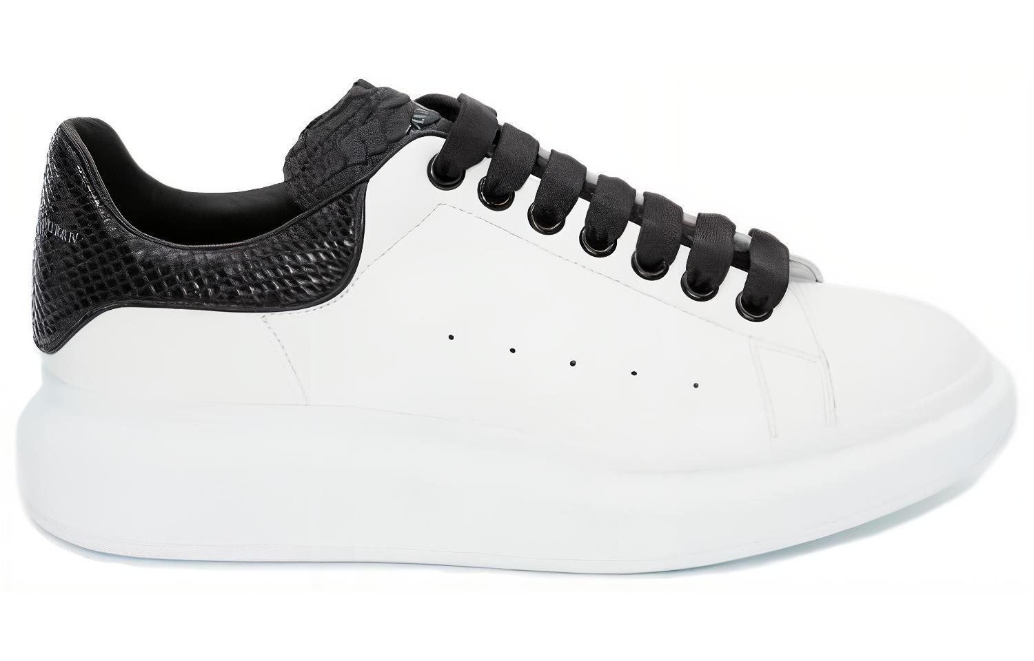 Alexander McQueen Oversized Sneaker 'Black Snakeskin' 圖 2