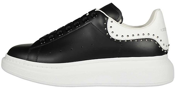 Alexander McQueen 黑色鉚釘裝飾大號運動鞋 628017-WHTQQ-1071 Buy Alexander McQueen 黑色鉚釘裝飾大號運動鞋 628017-WHTQQ-1071