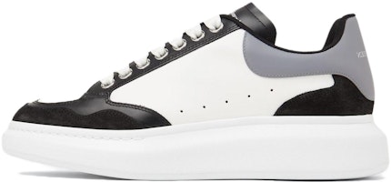 Alexander McQueen Sneakers Oversize 'Hitam Putih' 757710WIA5V1142 Buy Alexander McQueen Sneakers Oversize 'Hitam Putih' 757710WIA5V1142