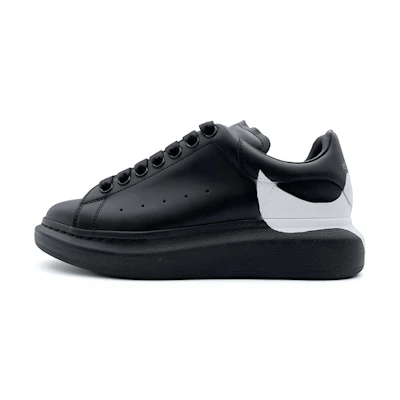 Alexander McQueen Oversized Sneaker 'Black White'
