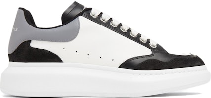 Alexander McQueen Sneakers Oversize 'Hitam Putih' 757710WIA5V1142 Order Alexander McQueen Sneakers Oversize 'Hitam Putih' 757710WIA5V1142