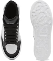 Alexander McQueen Sneakers Oversize 'Hitam Putih' 757710WIA5V1142 Purchase Alexander McQueen Sneakers Oversize 'Hitam Putih' 757710WIA5V1142