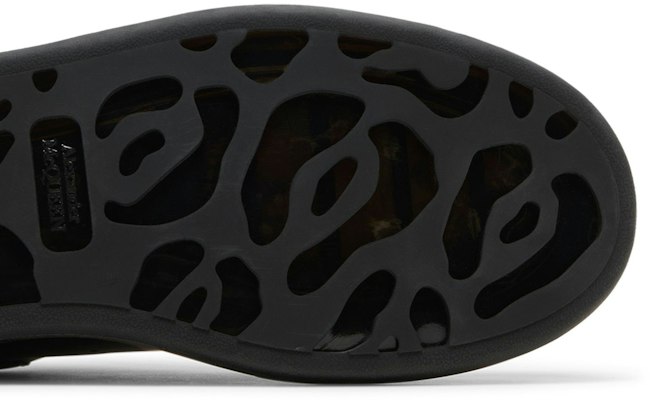 Alexander McQueen Oversized Sneaker ''Clear Sole - Zwart'' 604232WHX981000 Details for Alexander McQueen Oversized Sneaker ''Clear Sole - Zwart'' 604232WHX981000