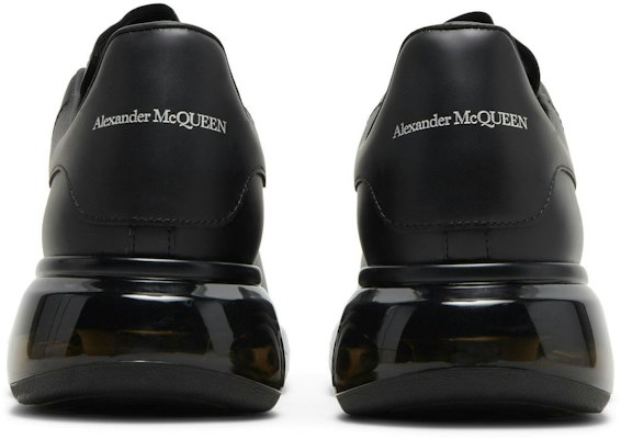 Alexander McQueen Oversized Sneaker ''Clear Sole - Zwart'' 604232WHX981000 Sizing Alexander McQueen Oversized Sneaker ''Clear Sole - Zwart'' 604232WHX981000