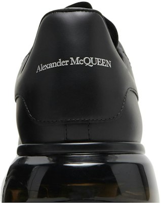 Alexander McQueen Oversized Sneaker ''Clear Sole - Zwart'' 604232WHX981000 Cheap Alexander McQueen Oversized Sneaker ''Clear Sole - Zwart'' 604232WHX981000