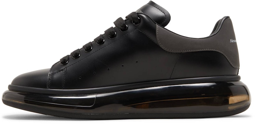 Alexander McQueen Sepatu Oversized 'Clear Sole - Hitam' 610812-WHYBH-1073 Lookbook Alexander McQueen Sepatu Oversized 'Clear Sole - Hitam' 610812-WHYBH-1073