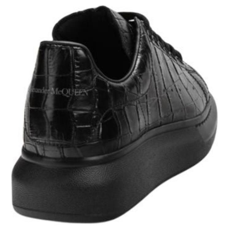 Shop Zapatillas Alexander McQueen Oversized 'Croc Negro' 553680WIAY01000