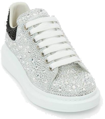 알렉산더 맥퀸 오버사이즈 크리스탈 스니커즈 (화이트/블랙) 604223-WHCE4-9329 Lookbook 알렉산더 맥퀸 오버사이즈 크리스탈 스니커즈 (화이트/블랙) 604223-WHCE4-9329