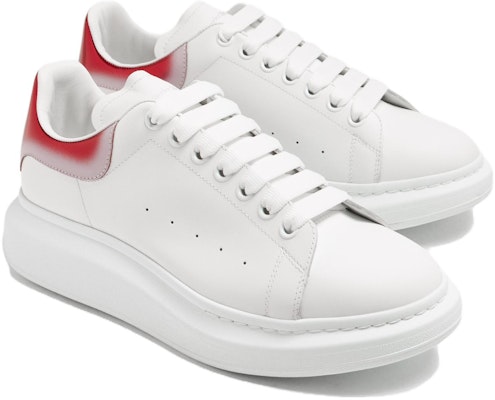 アレキサンダー・マックイーン オーバーサイズスニーカー (白/赤) 777367-WIE9G-8733 Lookbook アレキサンダー・マックイーン オーバーサイズスニーカー (白/赤) 777367-WIE9G-8733