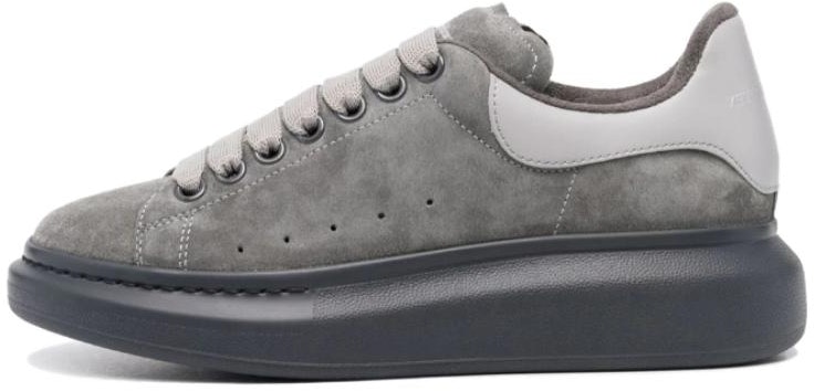 alexander-mc-queen-oversized-sneaker-grey-688520-wia-51-1564