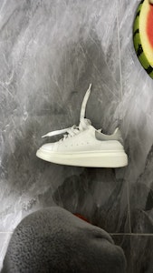 Alexander McQueen Oversized Sneaker 'Ekor Kelabu' 543876-36D Buy Alexander McQueen Oversized Sneaker 'Ekor Kelabu' 543876-36D