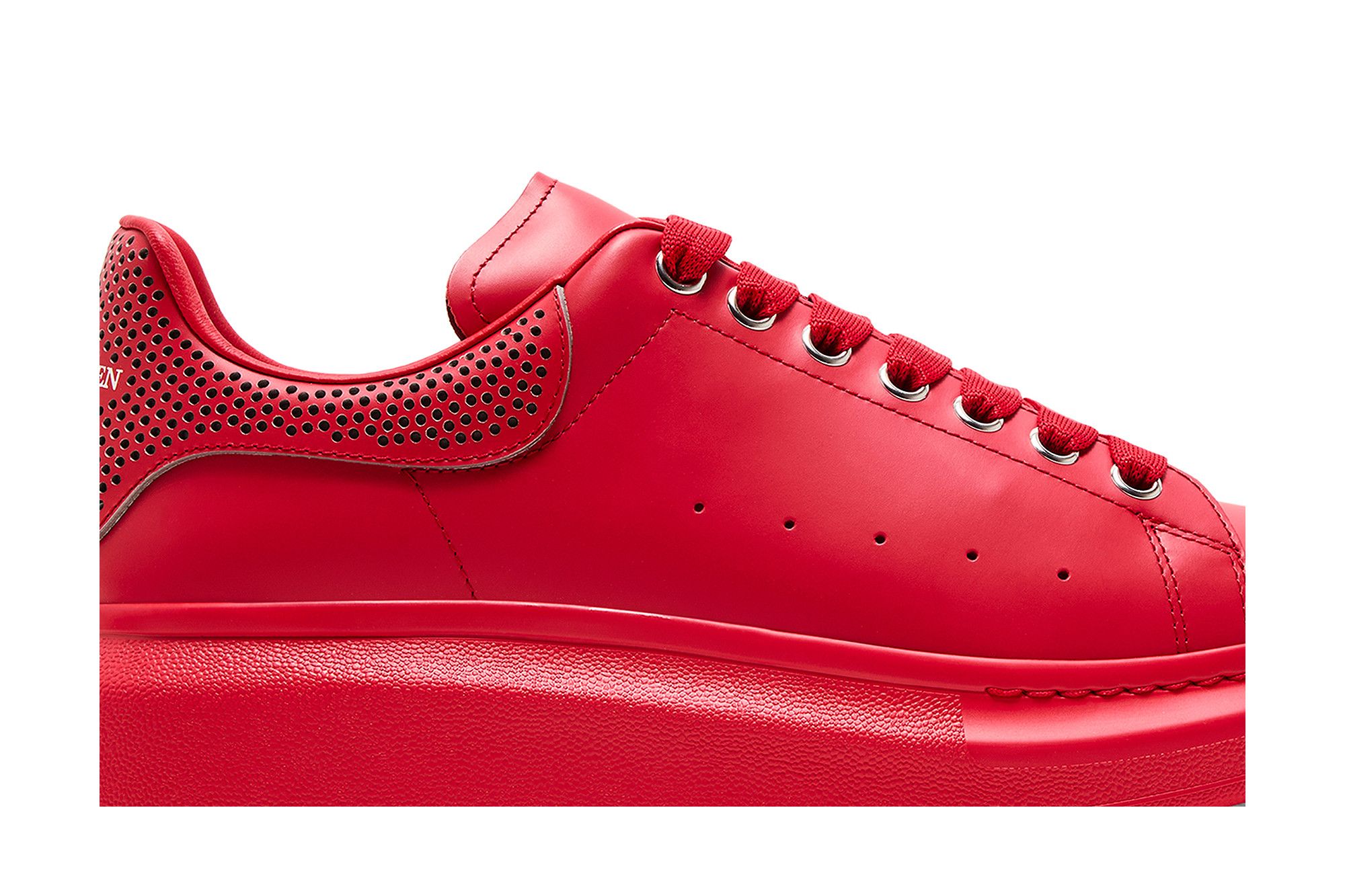 Alexander McQueen Oversized Sneaker 'Lust Red Perforated Heel' 圖 2