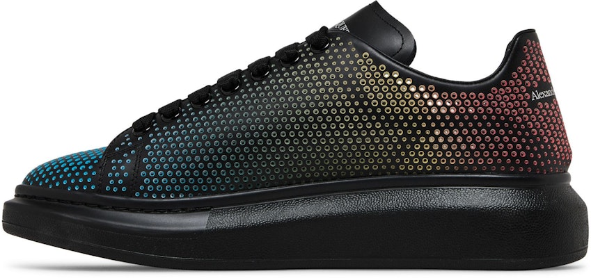 알렉산더 맥퀸 오버사이즈 스니커즈 (블랙/멀티) 682395-WIAFZ-1049 Lookbook 알렉산더 맥퀸 오버사이즈 스니커즈 (블랙/멀티) 682395-WIAFZ-1049