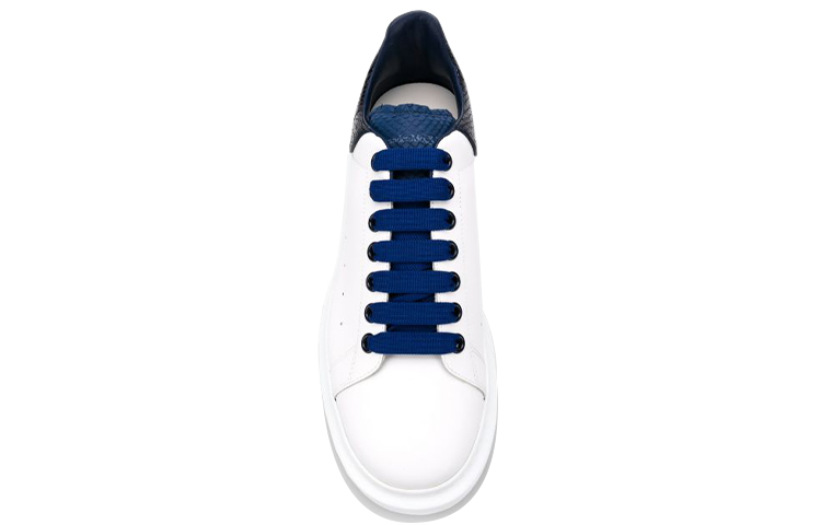 Shop 알렉산더 맥퀸 오버사이즈 스니커즈 '파이톤 네이비' 552064-WHTQ8-9095