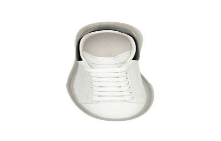 Buy 알렉산더 맥퀸 오버사이즈 스니커즈 (화이트) 212527LSN000005_9061