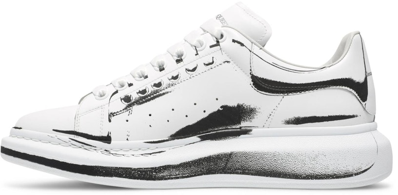 Alexander McQueen Kasut Oversized 'Putih' 662642-WIA4Q-9000 Lookbook Alexander McQueen Kasut Oversized 'Putih' 662642-WIA4Q-9000