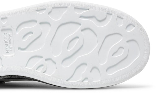 Alexander McQueen Kasut Oversized 'Putih' 662642-WIA4Q-9000 Purchase Alexander McQueen Kasut Oversized 'Putih' 662642-WIA4Q-9000