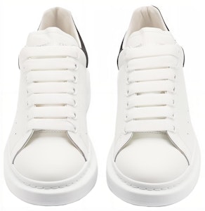 アレキサンダー・マックイーン オーバーサイズ スニーカー 白黒 625162WHZ4K9061 Lookbook アレキサンダー・マックイーン オーバーサイズ スニーカー 白黒 625162WHZ4K9061