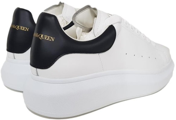 Alexander McQueen Sepatu Oversized 'Putih Hitam' 553680-WHVIU-9061 Shop Alexander McQueen Sepatu Oversized 'Putih Hitam' 553680-WHVIU-9061