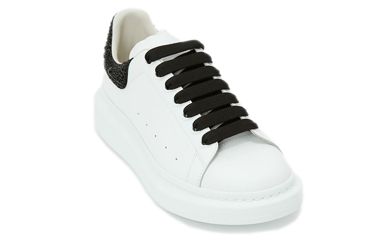 Lookbook Alexander McQueen Zapatillas Oversized 'Blanco Negro Cristal' 662654-WIA4U-9581